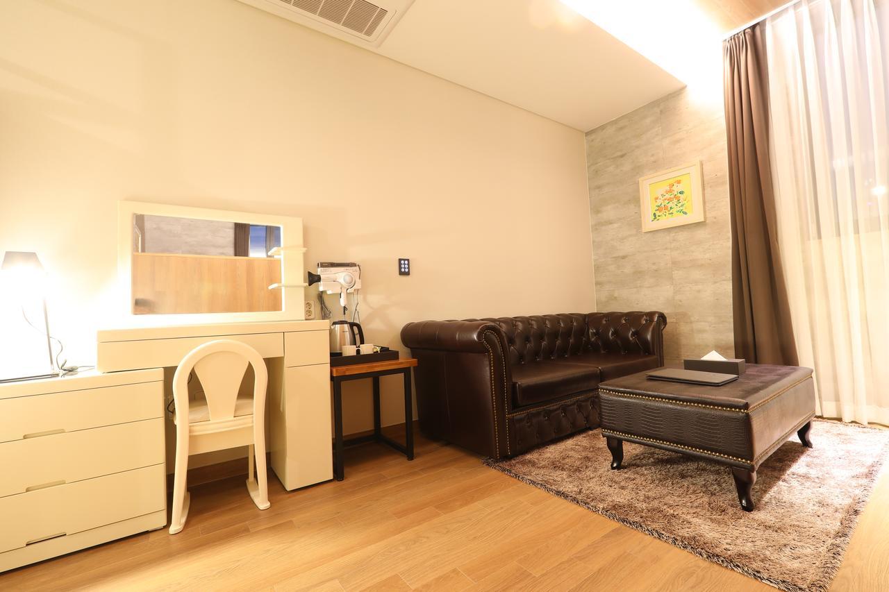 Rest Hotel Gimpo Εξωτερικό φωτογραφία